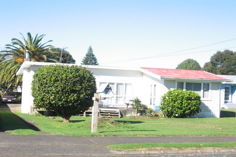 Photo of property in 3 Oxford Road, Manurewa, Auckland, 2102