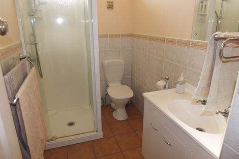 Photo of property in 39 Shortt Street, Foxton Beach, Foxton, 4815