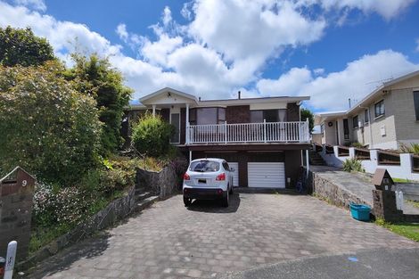 Photo of property in 11 Homestead Place, Glenview, Hamilton, 3206