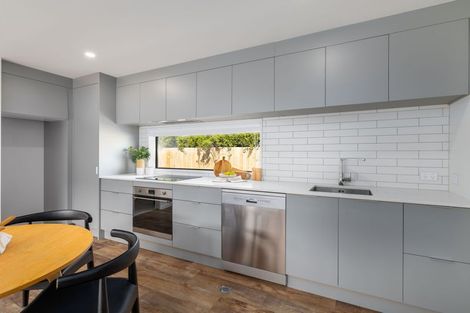 Photo of property in 2/72 Cobham Street, Spreydon, Christchurch, 8024