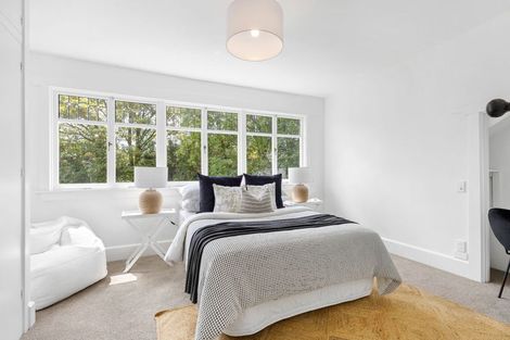 Photo of property in 166 Fendalton Road, Fendalton, Christchurch, 8052