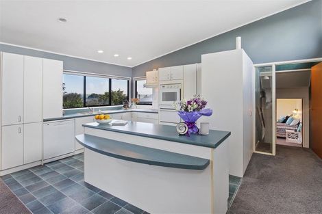 Photo of property in 4 Channel View Road, Clarks Beach, Pukekohe, 2679