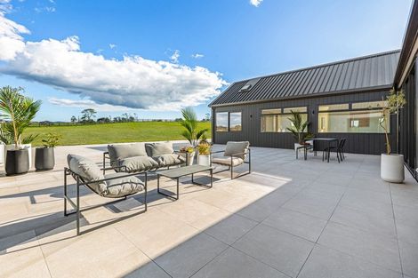 Photo of property in 70 Joseph Dunstan Drive, Taupaki, 0782