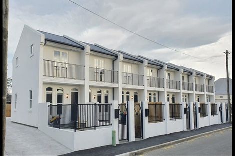 Photo of property in 4/12 Burke Street, Addington, Christchurch, 8024
