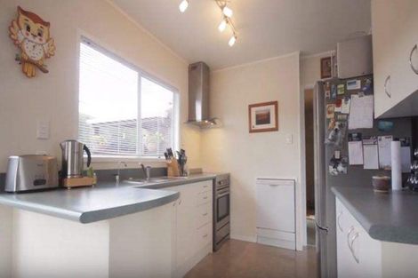 Photo of property in 68 Oreil Avenue, West Harbour, Auckland, 0618