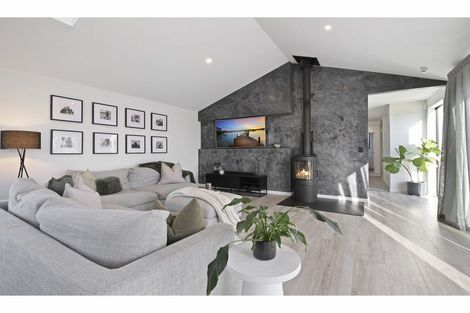 Photo of property in 9 Waipara Road, Pegasus, 7612