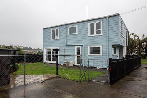 Photo of property in 2/1 Hawtrey Terrace, Johnsonville, Wellington, 6037