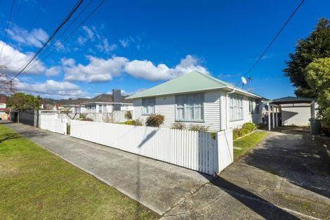 Photo of property in 30a Ranfurly Street, Trentham, Upper Hutt, 5018