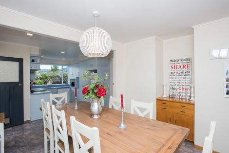 Photo of property in 10 Cobham Place, Te Hapara, Gisborne, 4010