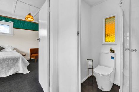 Photo of property in 68 Collins Street, Hawera, 4610