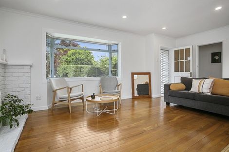 Photo of property in 46 Bowen Street, Cambridge, 3434