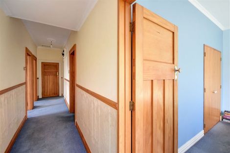 Photo of property in 16 Waikana Street, Broad Bay, Dunedin, 9014