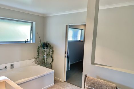 Photo of property in 41 Paul Faith Lane, Te Horo, Otaki, 5581