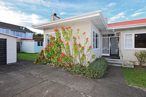 Photo of property in 53a Charles Street, Westshore, Napier, 4110