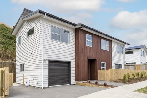 Photo of property in 27 Farnworth Terrace, Churton Park, Wellington, 6037