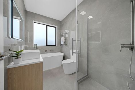 Photo of property in 22 Leathem Crescent, Pokeno, 2402