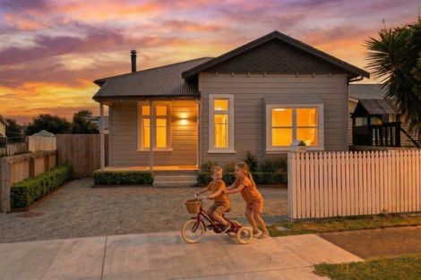 Photo of property in 283 Kahutia Street, Gisborne, 4010