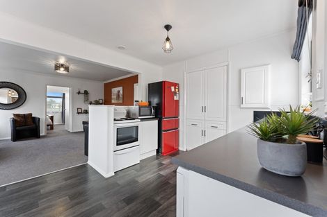 Photo of property in 138 Miranda Street, Stratford, 4332