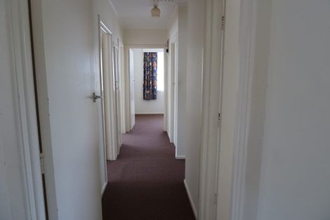 Photo of property in 2/25 Nutsey Avenue, Northcote, Auckland, 0627