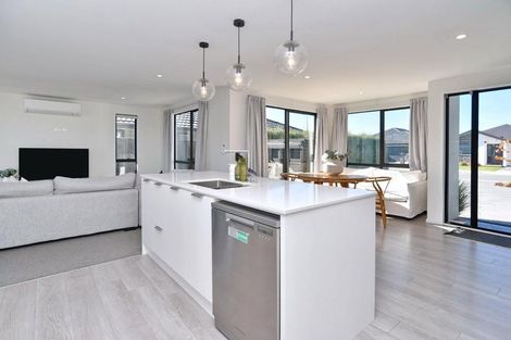 Photo of property in 10 Jury Lane, Woodend, 7610