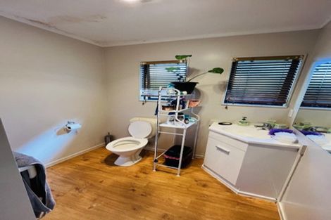 Photo of property in 6 Lawson Way, Weymouth, Auckland, 2103