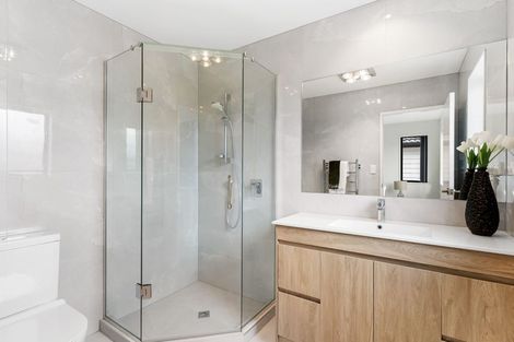 Photo of property in 15 Repehina Road, Flat Bush, Auckland, 2019