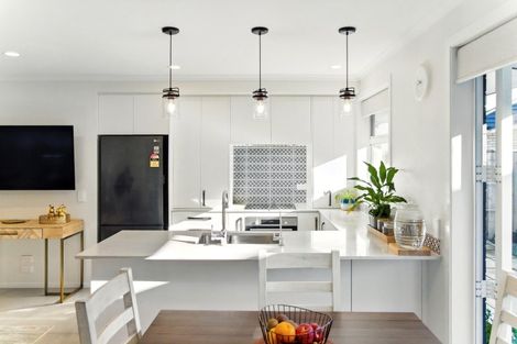 Photo of property in 14 Toi Place, Papamoa, 3118