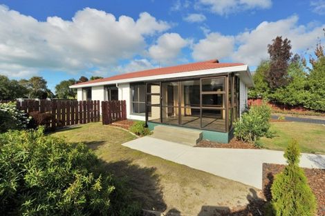 Photo of property in 3 Idaho Place, Burwood, Christchurch, 8083