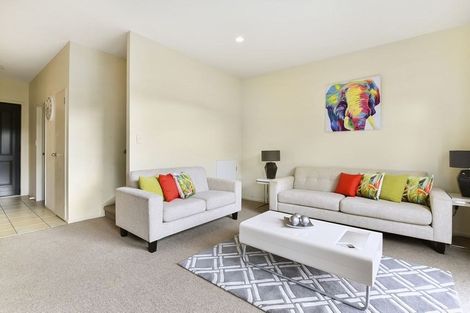 Photo of property in 47/11 The Avenue, Albany, Auckland, 0632