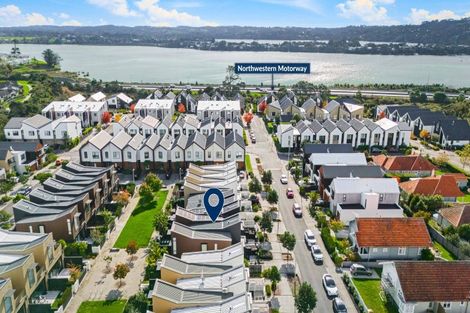 Photo of property in 12 Cochrane Road, Hobsonville, Auckland, 0616