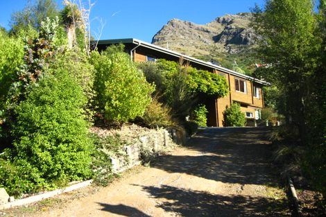 Photo of property in 4 The Terrace, Governors Bay, Lyttelton, 8971