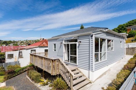 Photo of property in 40 Sydney Street, Caversham, Dunedin, 9011