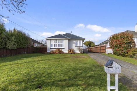 Photo of property in 37 Mary Crescent, Elderslea, Upper Hutt, 5018