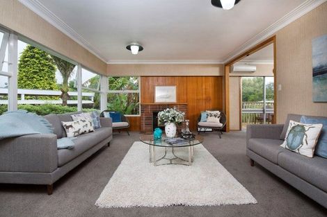 Photo of property in 25 The Boulevard, Sunnyhills, Auckland, 2010