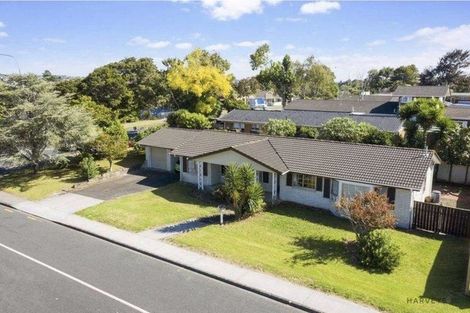 Photo of property in 2a Matuhi Rise, Henderson, Auckland, 0612