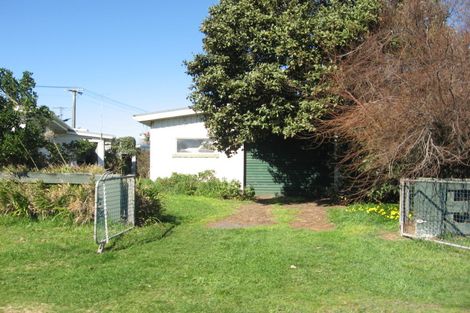 Photo of property in 22 Ngatiawa Street, Himatangi Beach, Foxton, 4891