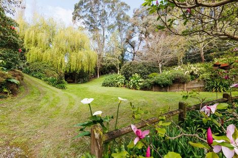 Photo of property in 5 Waicola Drive, Fitzherbert, Palmerston North, 4471