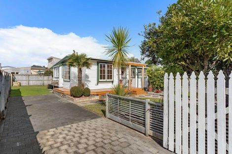 Photo of property in 305a Achilles Avenue, Whangamata, 3620