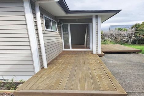 Photo of property in 16 Cherry Road, Bucklands Beach, Auckland, 2014