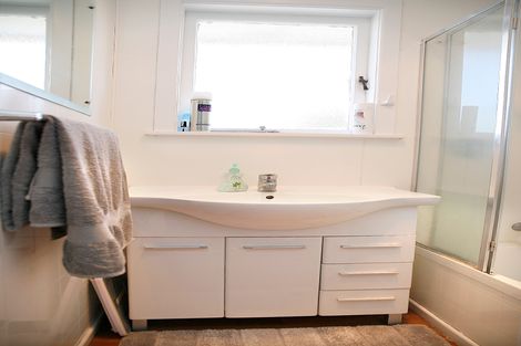 Photo of property in 39 Thompson Terrace, Manurewa, Auckland, 2102