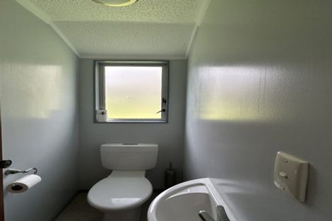 Photo of property in 14 Frobisher Street, Island Bay, Wellington, 6023