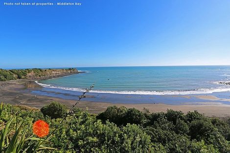 Photo of property in 6 Halse Place, Opunake, 4616