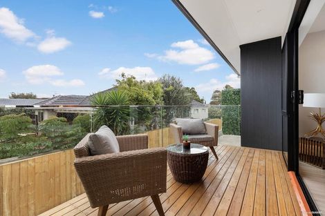 Photo of property in 35 Rutland Road, Stanley Point, Auckland, 0624