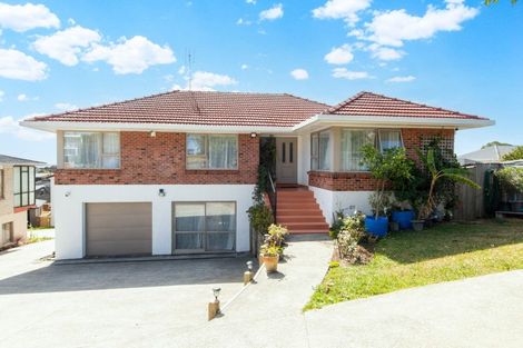 Photo of property in 4237 Great North Road, Glendene, Auckland, 0602
