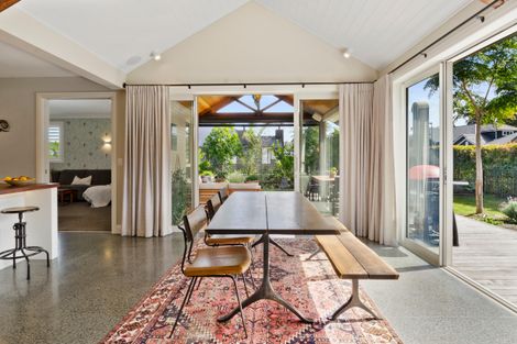 Photo of property in 13 Awanui Crescent, Matakana, Warkworth, 0985