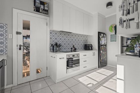 Photo of property in 44 Ormond Street, Woodville, 4920