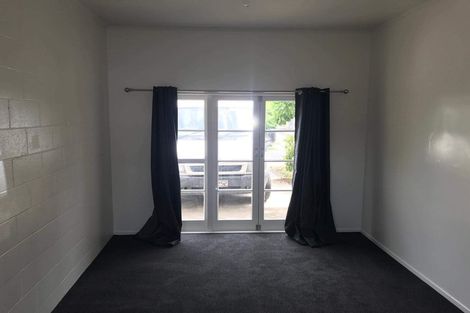 Photo of property in 2 Sheridan Street, Silverdale, Hamilton, 3216