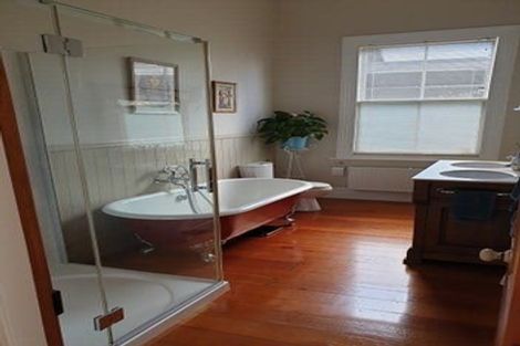 Photo of property in 84 Victoria Road, Devonport, Auckland, 0624