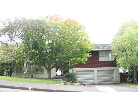 Photo of property in 17 Chichester Drive, Pinehaven, Upper Hutt, 5019