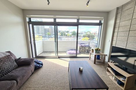 Photo of property in Masina Apartments, 109/80 Riddiford Street, Newtown, Wellington, 6021